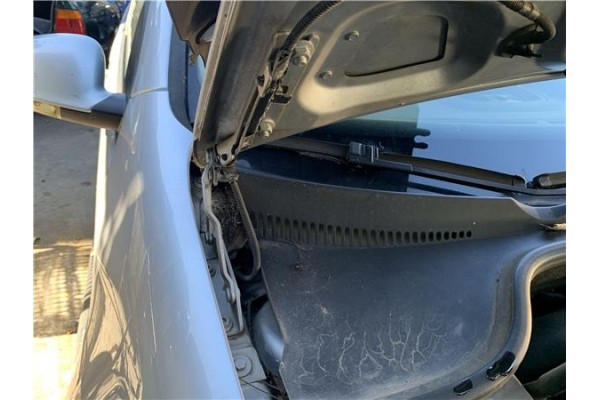 Recambio de bisagra capo derecha para volkswagen golf v (1k1) 2.0 tdi 16v referencia OEM IAM 5K0823302B 1KM823302 