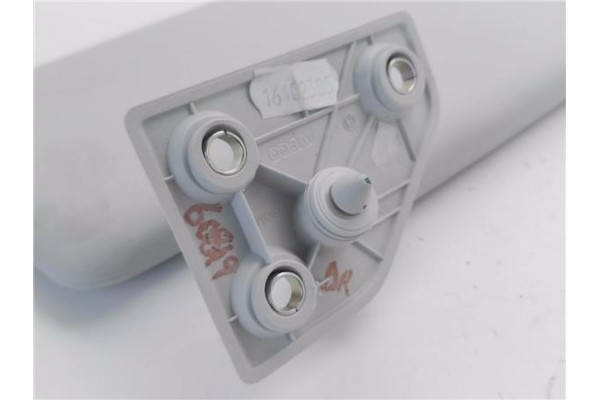 Recambio de parasol derecho para iveco daily chasis 2.3 referencia OEM IAM   