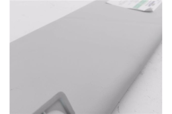 Recambio de parasol derecho para iveco daily chasis 2.3 referencia OEM IAM   