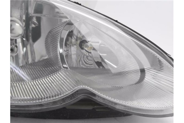 Recambio de faro delantero dcho para chrysler pt cruiser 1.6 referencia OEM IAM 1EJ22400002  