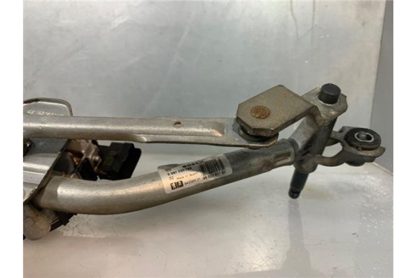 Recambio de motor limpiaparabrisas delantero para peugeot 207 1.4 referencia OEM IAM 039024154012V058  