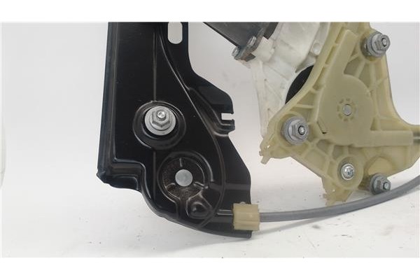 Recambio de mecanismo elevalunas delantero izquierdo para bmw serie 3 coupe (e92) referencia OEM IAM 51337193455  