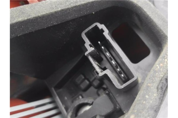 Recambio de piloto trasero derecho para peugeot 207 1.4 referencia OEM IAM 085501944RR  