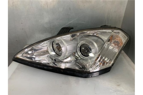 Recambio de faro delantero izquierdo para ssangyong kyron 2.0 200 xdi referencia OEM IAM 8310309102  