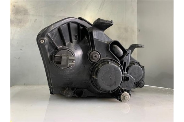 Recambio de faro delantero izquierdo para ssangyong kyron 2.0 200 xdi referencia OEM IAM 8310309102  