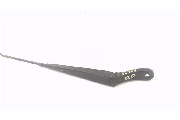 Recambio de brazo limpiaparabrisas delantero derecho para peugeot 207 1.4 referencia OEM IAM 6429AN  