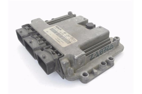 Recambio de centralita para renault megane ii berlina 3p 1.9 authentique confort referencia OEM IAM 8200310863 0281011390 