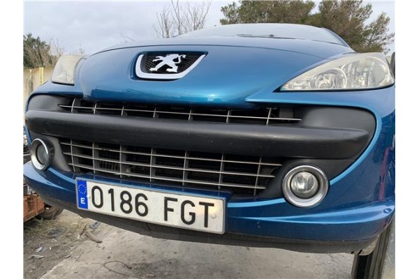 Recambio de paragolpes delantero para peugeot 207 1.6 hdi referencia OEM IAM   