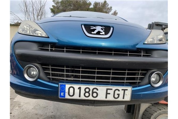 Recambio de paragolpes delantero para peugeot 207 1.6 hdi referencia OEM IAM   