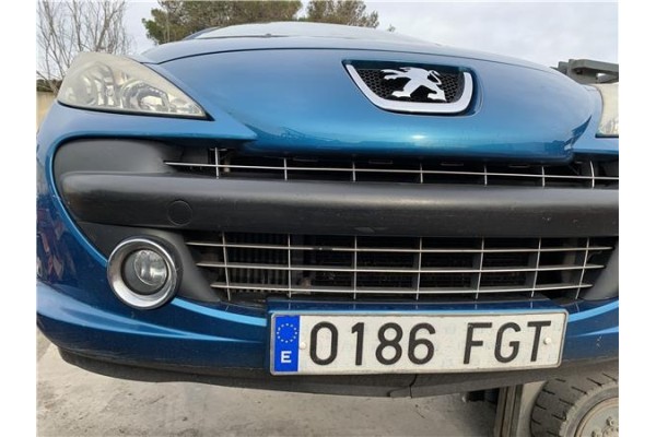 Recambio de paragolpes delantero para peugeot 207 1.6 hdi referencia OEM IAM   
