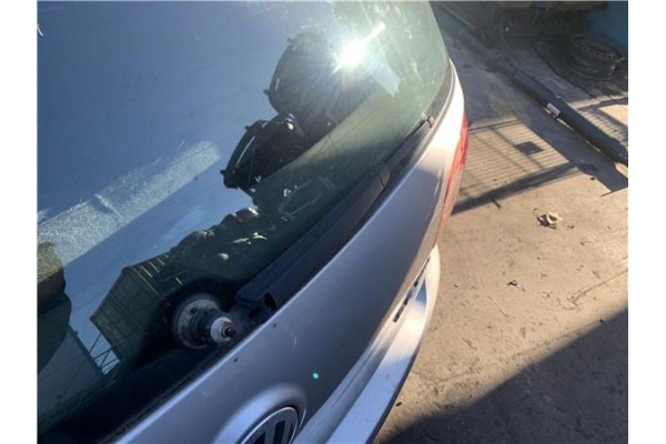 Recambio de brazo limpiaparabrisas trasero para volkswagen golf v (1k1) 2.0 tdi 16v referencia OEM IAM 6Q6955707C  