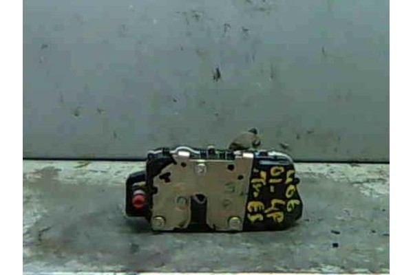 Recambio de cierre electromagnetico trasero izquierdo para peugeot 406 berlina (s1/s2) 2.2 hdi referencia OEM IAM   