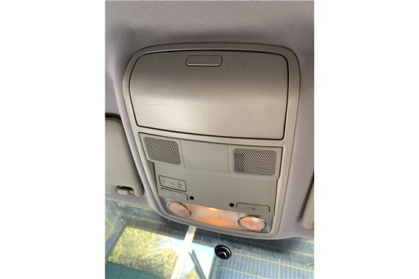 Recambio de luz delantero central techo para volkswagen golf v (1k1) 2.0 tdi 16v referencia OEM IAM 1K0947105T  