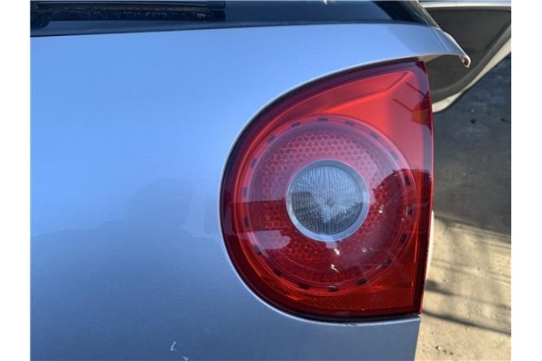 Recambio de piloto porton trasero derecho para volkswagen golf v (1k1) 2.0 tdi 16v referencia OEM IAM 1K6945094E  