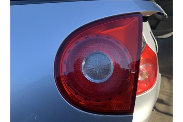 Recambio de piloto porton trasero derecho para volkswagen golf v (1k1) 2.0 tdi 16v referencia OEM IAM 1K6945094E  