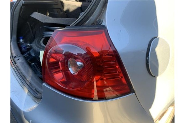 Recambio de piloto trasero derecho para volkswagen golf v (1k1) 2.0 tdi 16v referencia OEM IAM 1K6945096AA  