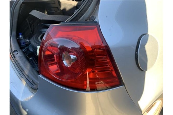 Recambio de piloto trasero derecho para volkswagen golf v (1k1) 2.0 tdi 16v referencia OEM IAM 1K6945096AA  