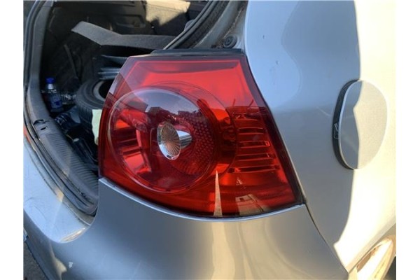 Recambio de piloto trasero derecho para volkswagen golf v (1k1) 2.0 tdi 16v referencia OEM IAM 1K6945096AA  