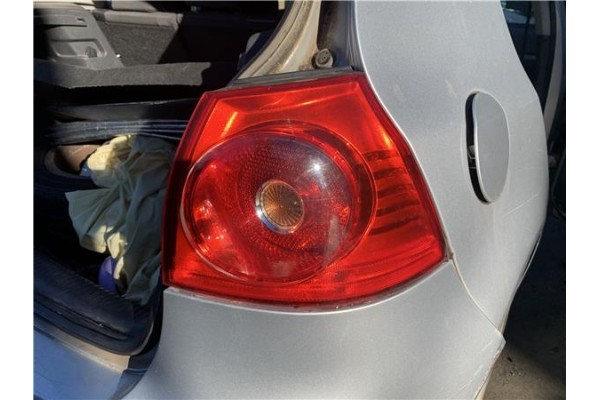 Recambio de piloto trasero derecho para volkswagen golf v (1k1) 2.0 tdi 16v referencia OEM IAM 1K6945096AA  