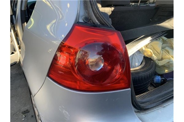 Recambio de piloto trasero izquierdo para volkswagen golf v (1k1) 2.0 tdi 16v referencia OEM IAM 1K6945095AA  