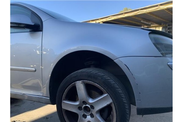 Recambio de aleta delantero derecha para volkswagen golf v (1k1) 2.0 tdi 16v referencia OEM IAM 1K6821022A  