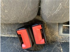 Recambio de anclaje cinturon trasero izquierdo para volkswagen golf v (1k1) 2.0 tdi 16v referencia OEM IAM 1K0857739H  