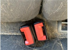 Recambio de anclaje cinturon trasero izquierdo para volkswagen golf v (1k1) 2.0 tdi 16v referencia OEM IAM 1K0857739H  