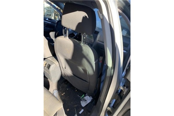 Recambio de asiento delantero derecho para volkswagen golf v (1k1) 2.0 tdi 16v referencia OEM IAM 1K4881106PA  