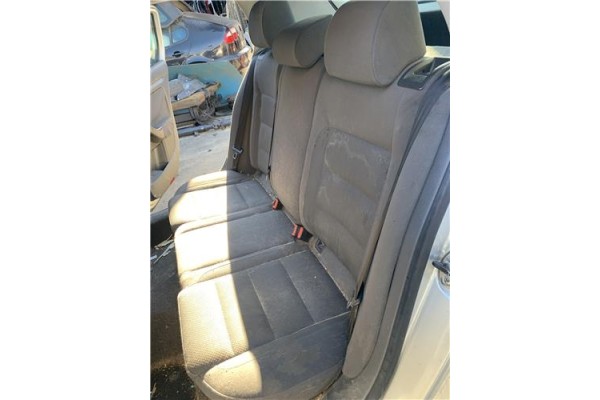 Recambio de asientos traseros para volkswagen golf v (1k1) 2.0 tdi 16v referencia OEM IAM 1K0885375BR  