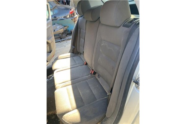 Recambio de asientos traseros para volkswagen golf v (1k1) 2.0 tdi 16v referencia OEM IAM 1K0885375BR  