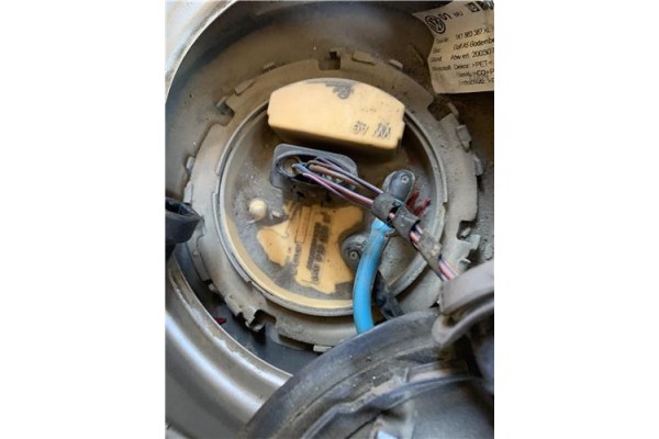 Recambio de bomba combustible para volkswagen golf v (1k1) 2.0 tdi 16v referencia OEM IAM 1K0919050D A2C53041385 