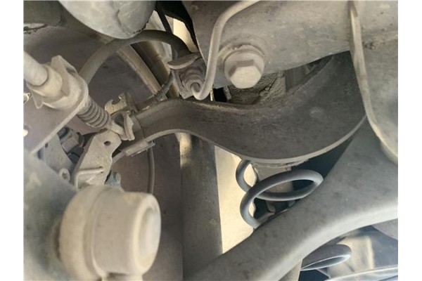 Recambio de brazo superior derecho suspension trasero para volkswagen golf v (1k1) 2.0 tdi 16v referencia OEM IAM 1K0505323N 5Q0