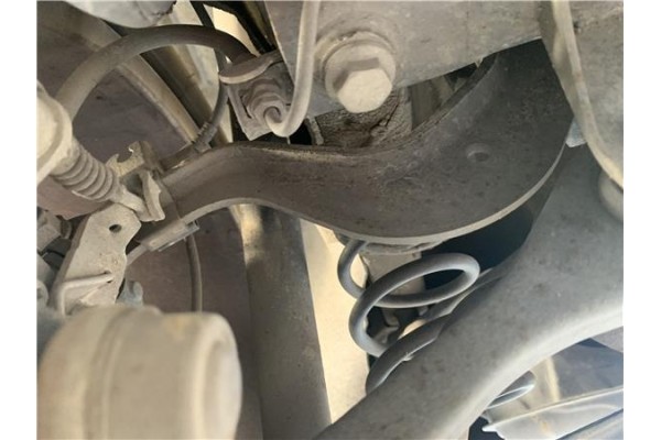 Recambio de brazo superior derecho suspension trasero para volkswagen golf v (1k1) 2.0 tdi 16v referencia OEM IAM 1K0505323N 5Q0