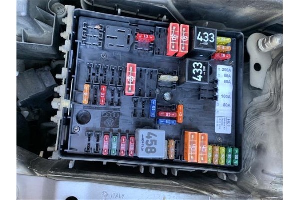 Recambio de caja fusibles/rele para volkswagen golf v (1k1) 2.0 tdi 16v referencia OEM IAM 01394932 13949631 