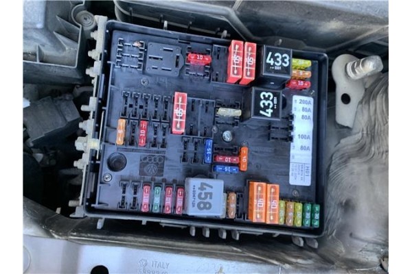 Recambio de caja fusibles/rele para volkswagen golf v (1k1) 2.0 tdi 16v referencia OEM IAM 01394932 13949631 