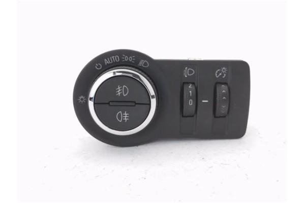 Recambio de mando de luces para opel astra j 1.6 referencia OEM IAM 13268702 251507 