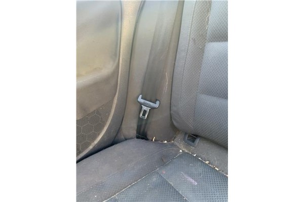 Recambio de cinturon seguridad trasero derecho para volkswagen golf v (1k1) 2.0 tdi 16v referencia OEM IAM 1K6857806D  