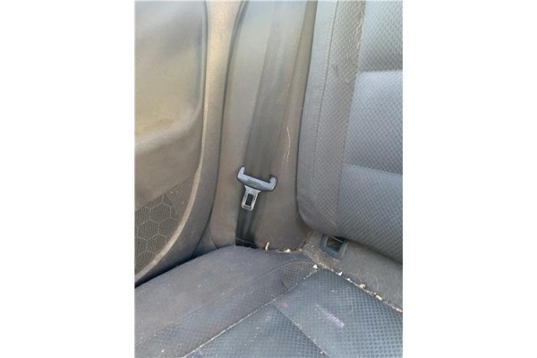 Recambio de cinturon seguridad trasero derecho para volkswagen golf v (1k1) 2.0 tdi 16v referencia OEM IAM 1K6857806D  