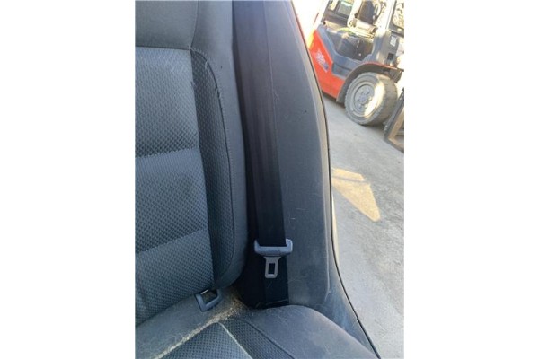 Recambio de cinturon seguridad trasero izquierdo para volkswagen golf v (1k1) 2.0 tdi 16v referencia OEM IAM 1K6857805D  