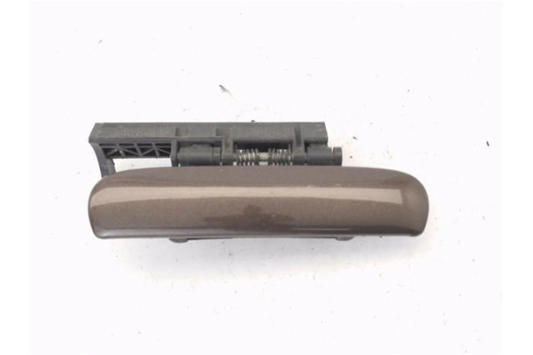 Recambio de maneta exterior delantero derecha para citroen xsara picasso 2.0 hdi referencia OEM IAM 3265130004 9633343177 
