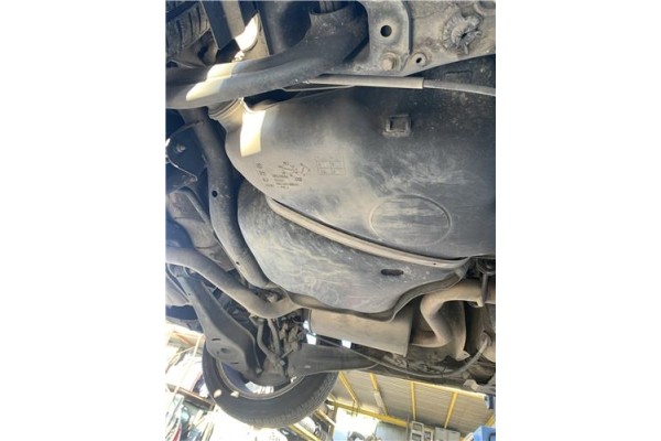 Recambio de deposito combustible para volkswagen golf v (1k1) 2.0 tdi 16v referencia OEM IAM 1K0201085M 1K0201060DP 