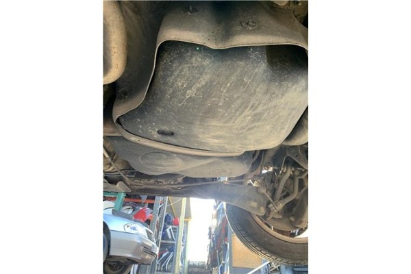 Recambio de deposito combustible para volkswagen golf v (1k1) 2.0 tdi 16v referencia OEM IAM 1K0201085M 1K0201060DP 