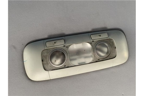 Recambio de luz trasero central techo para volkswagen golf v (1k1) 2.0 tdi 16v referencia OEM IAM 3C0947291D  