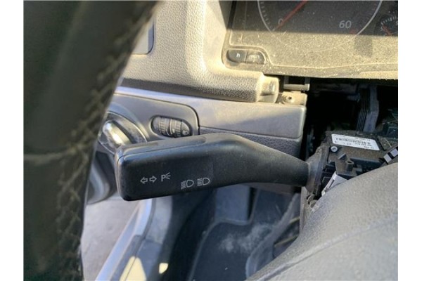 Recambio de mando intermitencia para volkswagen golf v (1k1) 2.0 tdi 16v referencia OEM IAM 1K0953513 1K0959653 