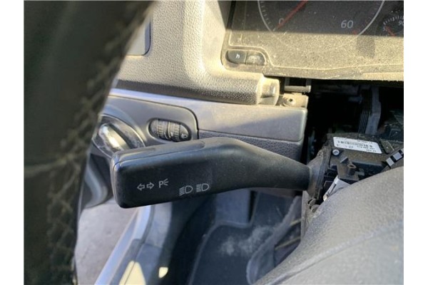 Recambio de mando intermitencia para volkswagen golf v (1k1) 2.0 tdi 16v referencia OEM IAM 1K0953513 1K0959653 