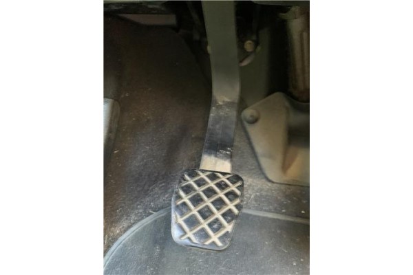 Recambio de pedal embrague para volkswagen golf v (1k1) 2.0 tdi 16v referencia OEM IAM 1K1721321B 1K1721321E 