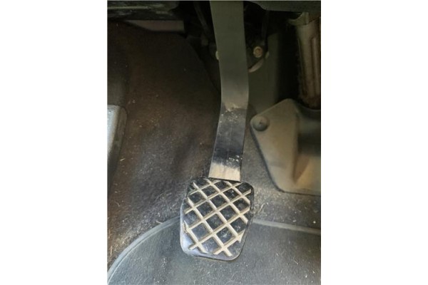 Recambio de pedal embrague para volkswagen golf v (1k1) 2.0 tdi 16v referencia OEM IAM 1K1721321B 1K1721321E 