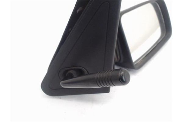 Recambio de retrovisor derecho para peugeot 205 berlina referencia OEM IAM   
