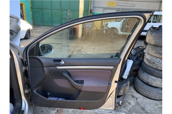 Recambio de puerta delantero derecha para volkswagen golf v (1k1) 2.0 tdi 16v referencia OEM IAM 1K4831106G  