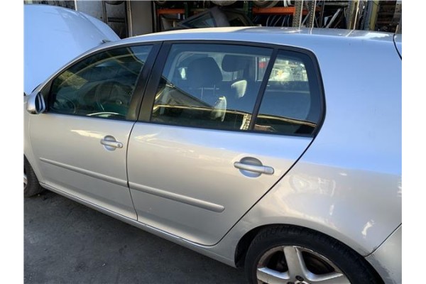 Recambio de puerta trasero izquierda para volkswagen golf v (1k1) 2.0 tdi 16v referencia OEM IAM 1K6833105J  